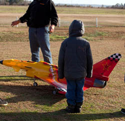 Colonial Aeromodelers - Terri Aigner Photo