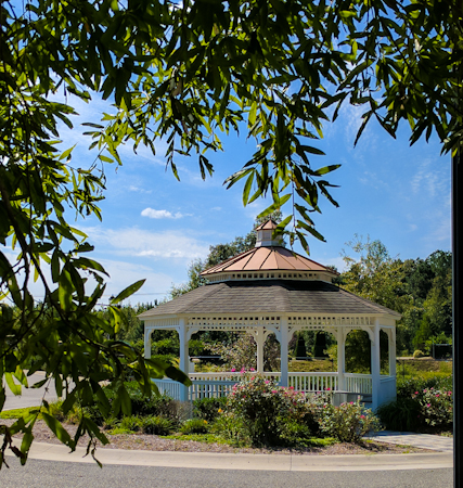 Gazebo at Rock Creek Villas credit Terri Aigner